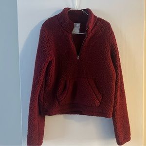 Hollister pullover